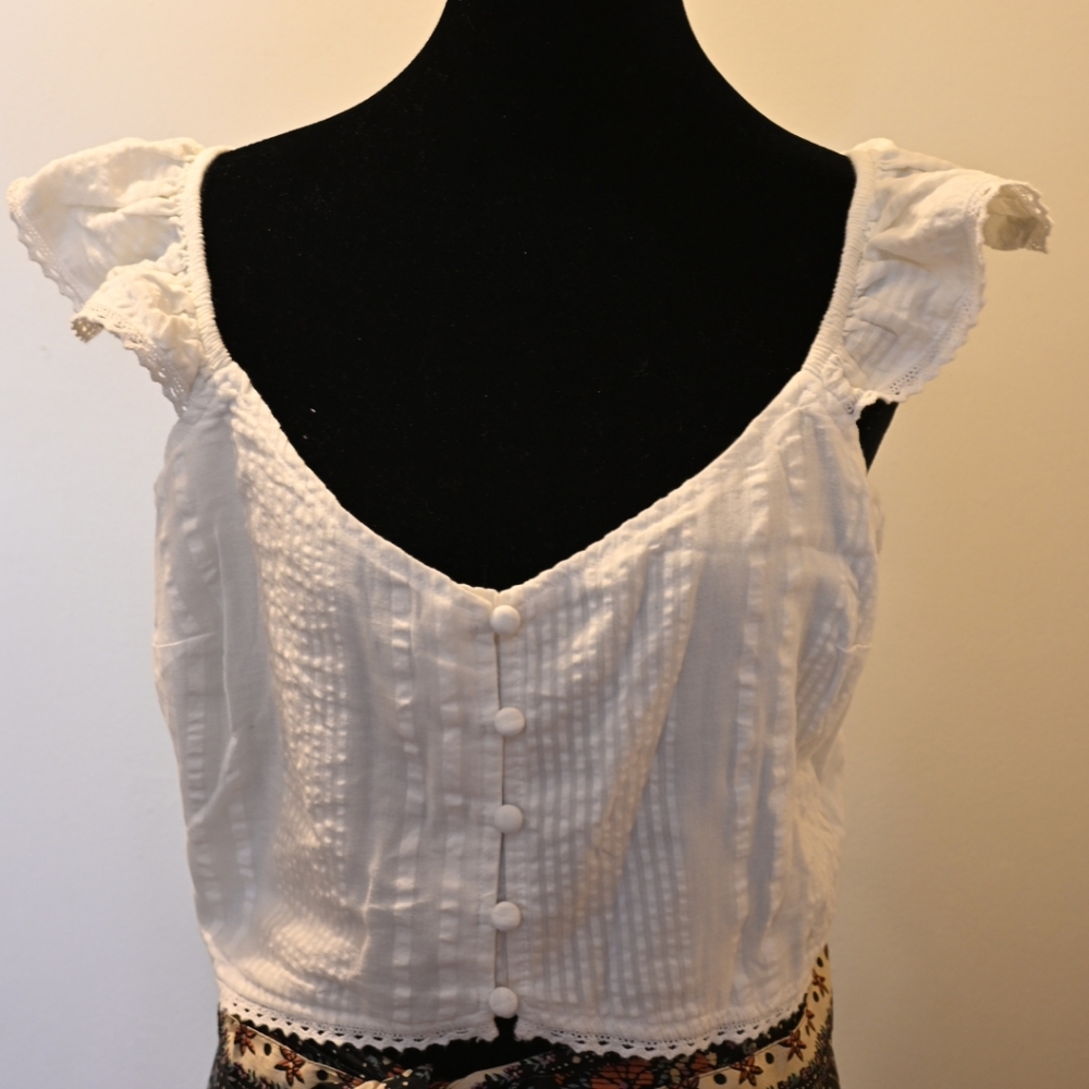 White Ruffle Smocked Crop Seersucker Button Down Top XL NWT Milkmaid Cottagecore - Picture 2 of 8
